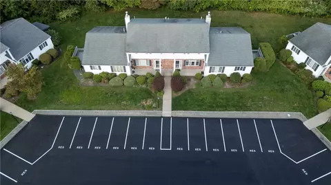 400 Commonwealth Ave #8, Warwick, RI 02886 photo 37