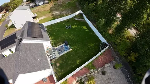 456 Lucille St, Woonsocket, RI 02895 photo 3