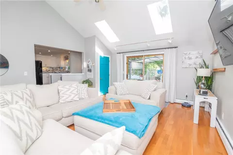 39 Michael Dr, Warwick, RI 02889 photo 7