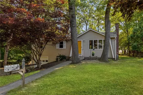 35 Terra Marr Dr, West Warwick, RI 02893