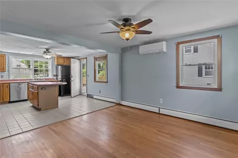 72 Natick Ave, Warwick, RI 02886 photo 11