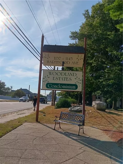 1141 Hartford Ave #7B, Johnston, RI 02919