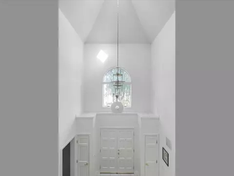 Entry Way - 321 Blue Ridge Rd, Warwick, RI 02886 photo 4 of 4