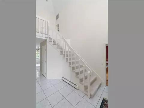Entry Way - 321 Blue Ridge Rd, Warwick, RI 02886 photo 2 of 4