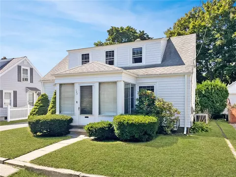 Exterior - 103 Larkin Ave, Warwick, RI 02886 photo 2 of 8