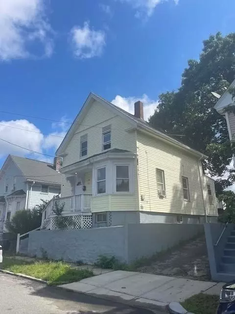 116 Emerson St, Providence, RI 02905