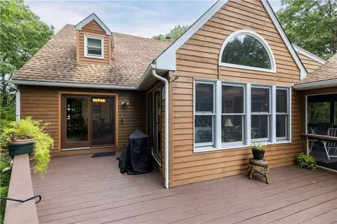 Exterior - 7 Wicklow Rd, Westerly, RI 02891 photo 8 of 8