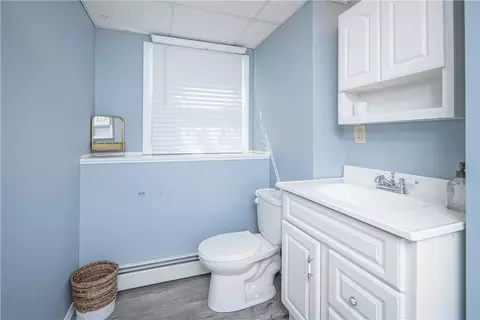 Bath - 335 Natick Ave, Warwick, RI 02886 photo 3 of 3