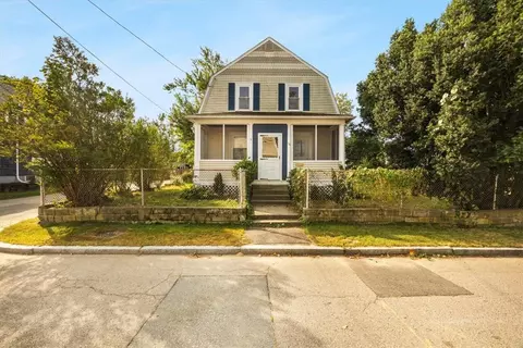 54 Maple Ave, East Providence, RI 02915