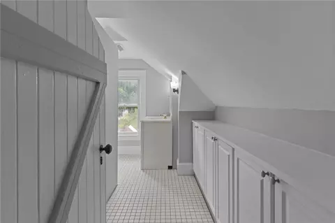 Entry Way - 22 Powhatan St, Warwick, RI 02889 photo 5 of 5