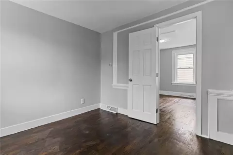 Entry Way - 22 Powhatan St, Warwick, RI 02889 photo 2 of 5