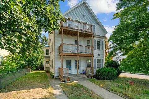 365 Summer St, Woonsocket, RI 02895