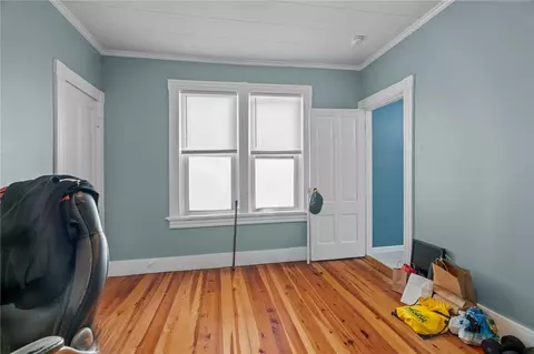 365 Summer St, Woonsocket, RI 02895 photo 9