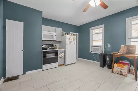365 Summer St, Woonsocket, RI 02895 photo 8