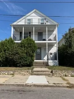 33 Ormond St, Woonsocket, RI 02895