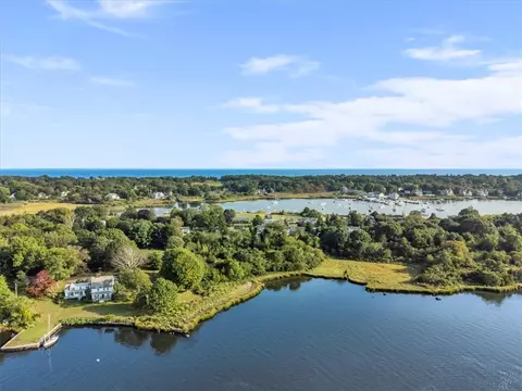 View/Area - 16 Champlin Dr, Westerly, RI 02891 photo 6 of 9