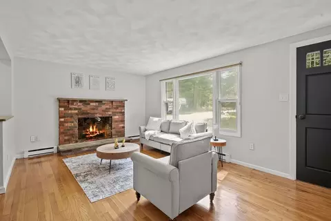 Living - 271 William Reynolds Rd, Exeter, RI 02822 photo 3 of 3
