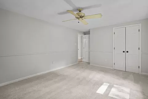 Bedroom - 271 William Reynolds Rd, Exeter, RI 02822 photo 6 of 7