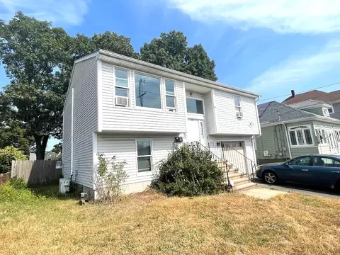 240 Beverage Hill Ave, Pawtucket, RI 02860