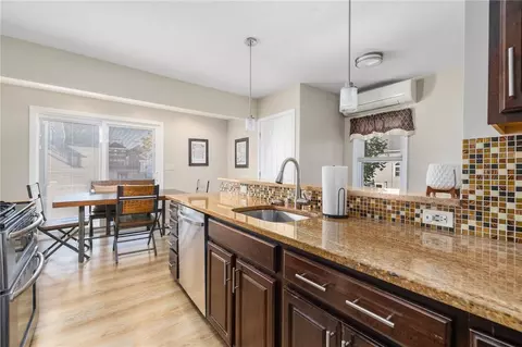 153 Bowen St, Fall River, MA 02724 photo 25