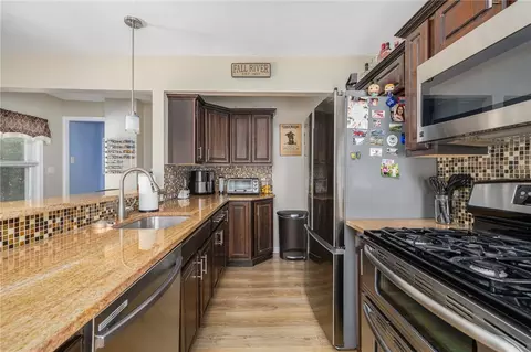 153 Bowen St, Fall River, MA 02724 photo 23