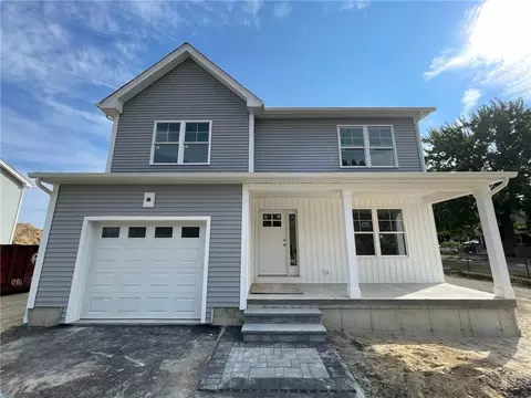 169 Harmony Ct, Warwick, RI 02889