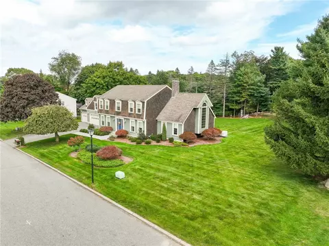 View/Area - 66 Paddock Dr, Warwick, RI 02886 photo 2 of 6