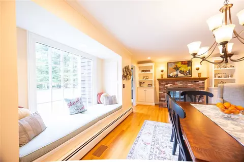 Dining - 66 Paddock Dr, Warwick, RI 02886 photo 4 of 4