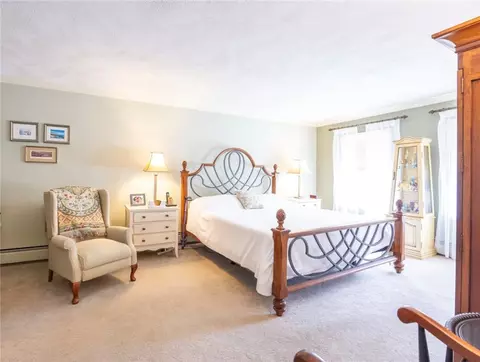 Bedroom - 66 Paddock Dr, Warwick, RI 02886 photo 1 of 6