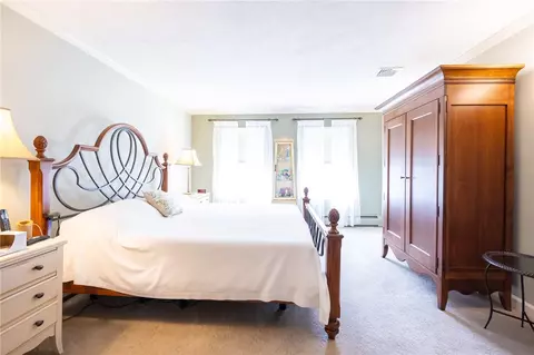 Bedroom - 66 Paddock Dr, Warwick, RI 02886 photo 2 of 6