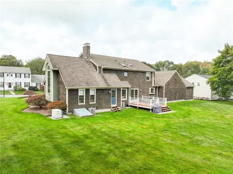 Exterior - 66 Paddock Dr, Warwick, RI 02886 photo 5 of 8