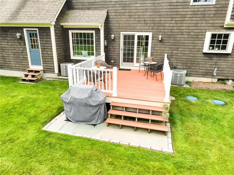 Exterior - 66 Paddock Dr, Warwick, RI 02886 photo 4 of 8