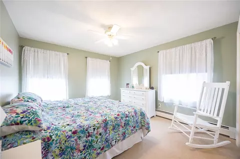 Bedroom - 66 Paddock Dr, Warwick, RI 02886 photo 5 of 6