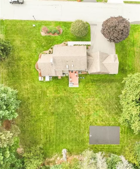 View/Area - 66 Paddock Dr, Warwick, RI 02886 photo 6 of 6
