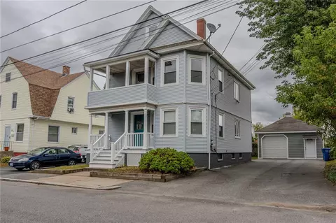 116 Greenwood St, Cranston, RI 02910