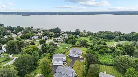 57 Immokolee Dr, Portsmouth, RI 02871