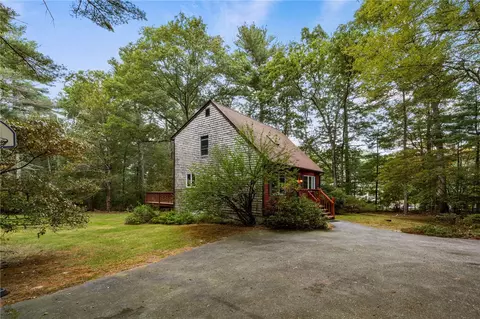 Exterior - 335 Chaplin Dr, Coventry, RI 02816 photo 4 of 8