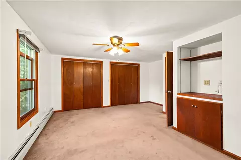 Bedroom - 335 Chaplin Dr, Coventry, RI 02816 photo 10 of 11