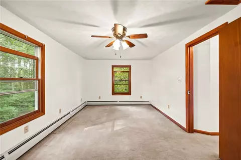 Bedroom - 335 Chaplin Dr, Coventry, RI 02816 photo 6 of 11