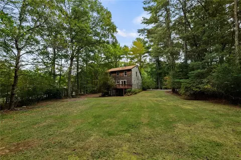 Exterior - 335 Chaplin Dr, Coventry, RI 02816 photo 6 of 8