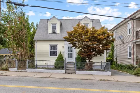 411 Union Ave, Providence, RI 02909