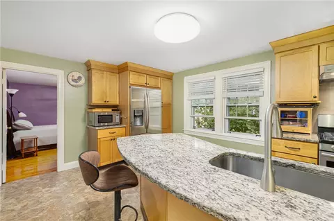 56 Fourth Ave, Warwick, RI 02888 photo 14