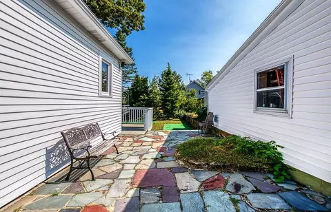 Exterior - 184 Fairfield Ave, Woonsocket, RI 02895 photo 8 of 10