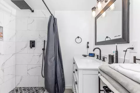 Bath - 184 Fairfield Ave, Woonsocket, RI 02895 photo 2 of 2