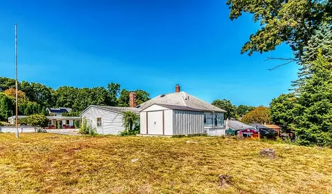 Exterior - 184 Fairfield Ave, Woonsocket, RI 02895 photo 6 of 10