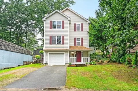 86 First Rd, Glocester, RI 02814 photo 2