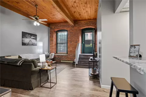 300 Front St #103, Pawtucket, RI 02860