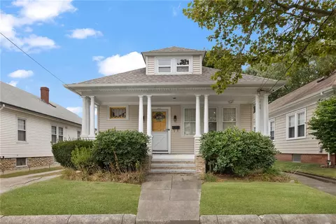 347 Mt Pleasant Ave, Providence, RI 02908