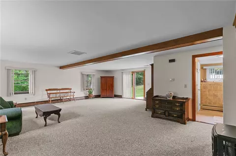 Living - 8 Granite St, Warwick, RI 02886 photo 3 of 6
