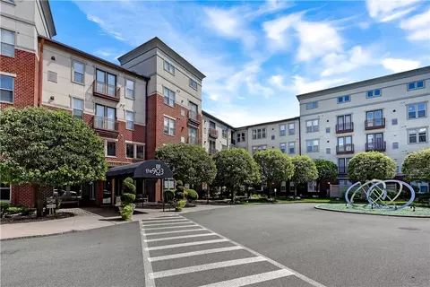 1000 Providence Pl #125 & S318, Providence, RI 02903